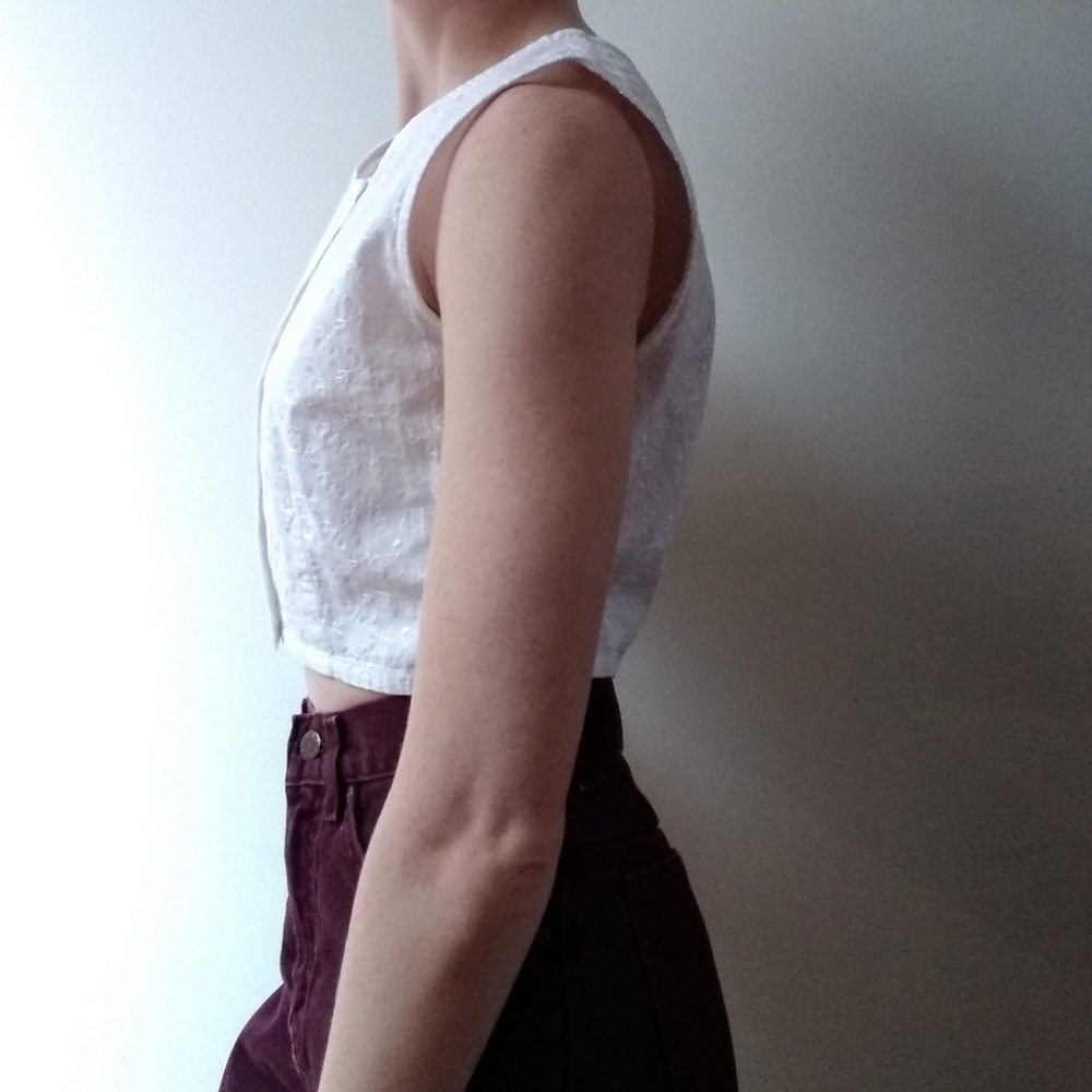 Vintage Arizona Jean Company Embroidered Crop Top - Picture 2 of 7